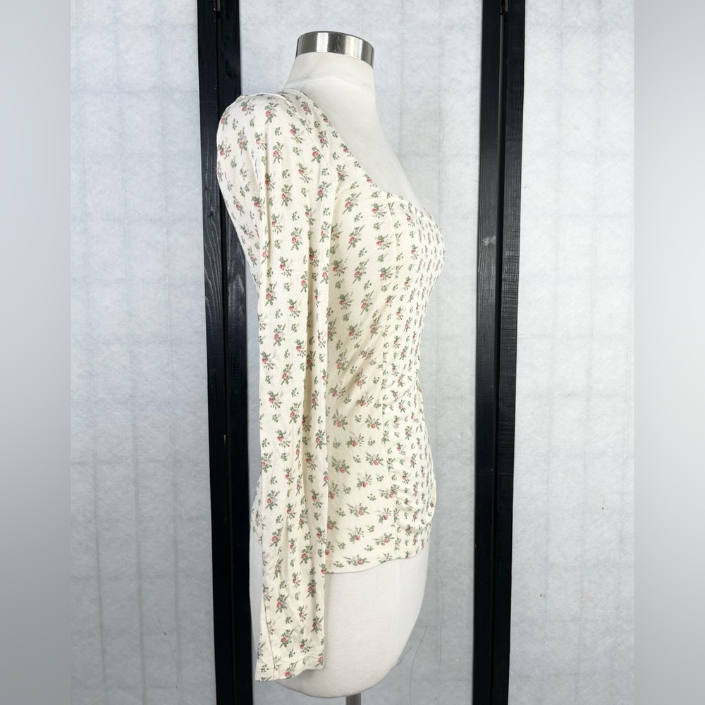 Rouje Cream Floral Long Sleeve Top. 34 - Picture 3 of 7